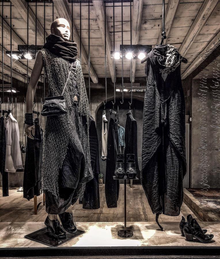 Officine Ferri - Designer Woman